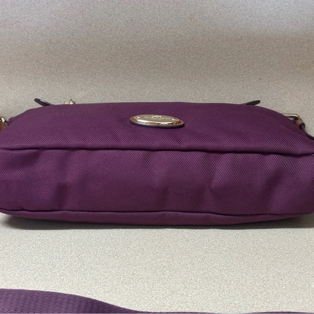 Coach Crossbody Purple Bag - Picture 8 of 16